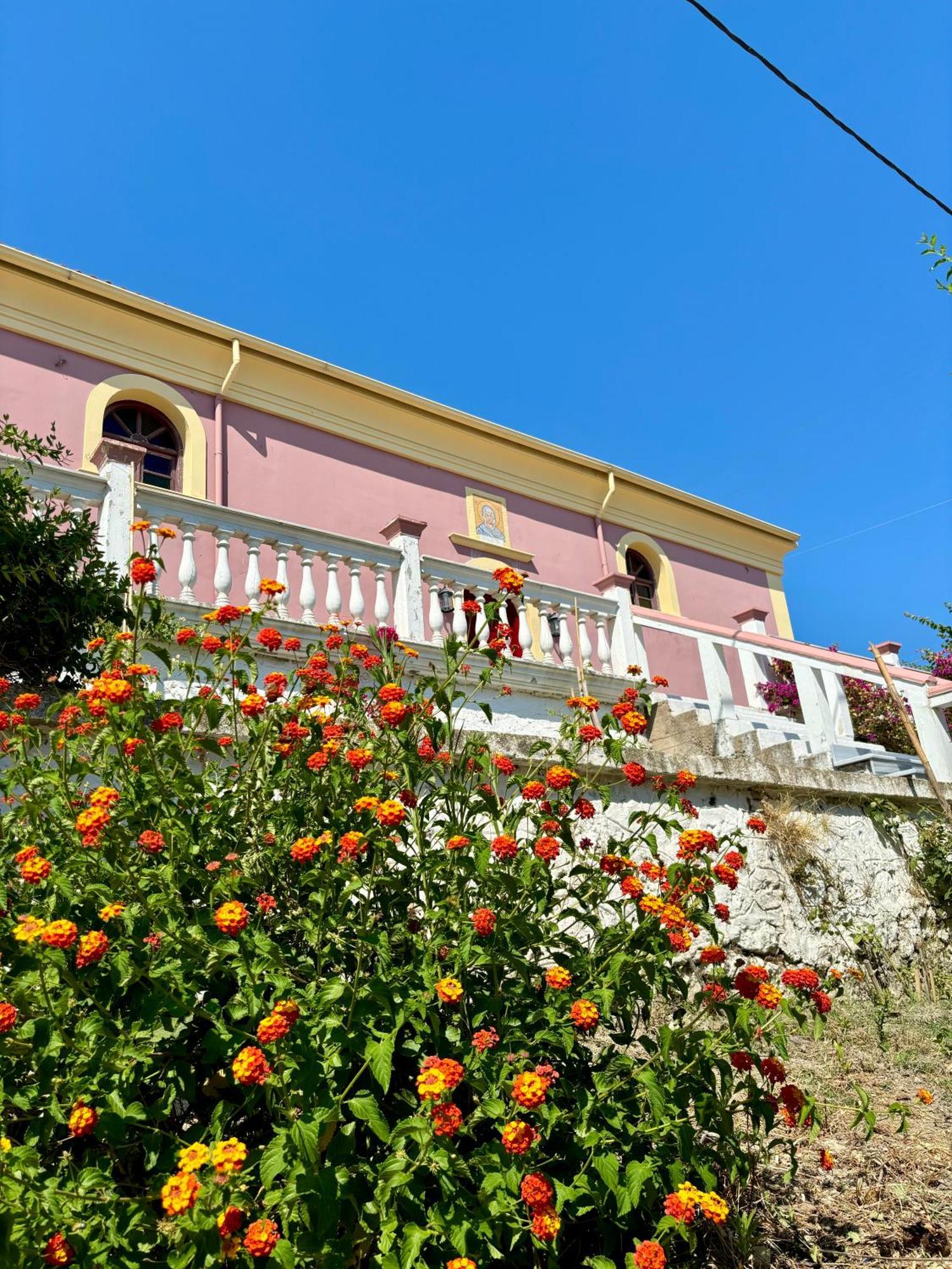 Traditional Corfiot House Perivólion Exterior photo